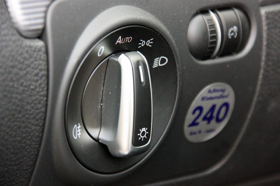  Volkswagen Golf R 2012 года  (фото 79 из 106)